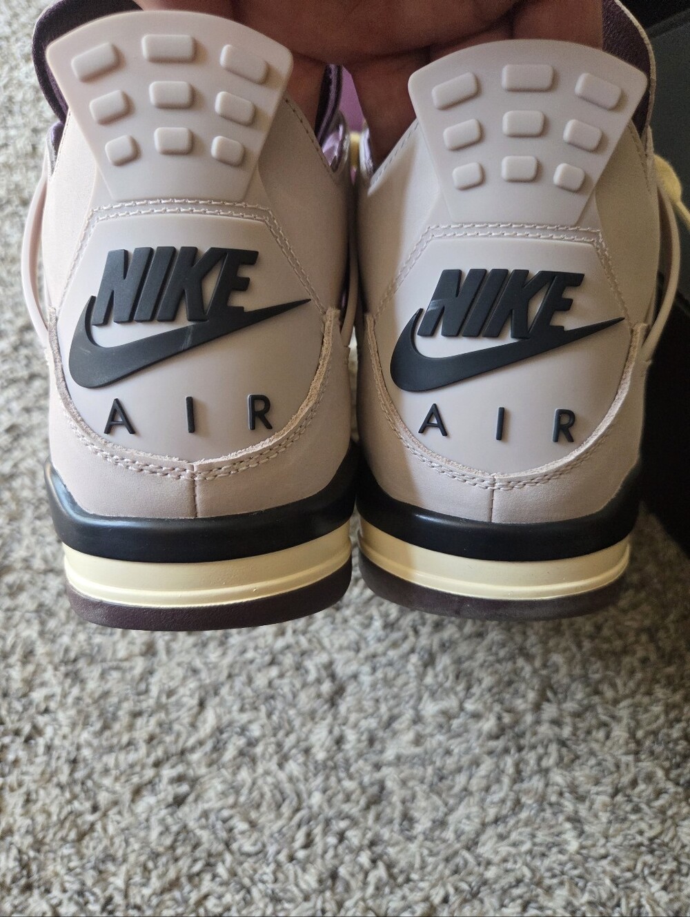 A Ma Maniere x Jordan 4 While You Were Sleeping - Picture 4 of 6